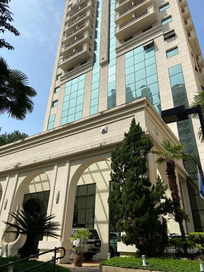 Apartamento Higienópolis Sofisticação e Serviços São Paulo